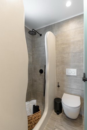 Double Bed, Upper Floor