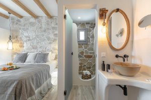 Triple Bed, Upper Floor