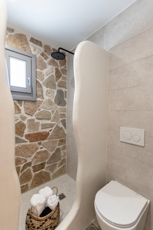 Triple Bed, Upper Floor
