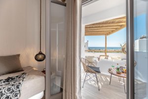 Triple Bed, In front of the pool