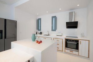 FYLADES - One-Bedroom Premium Apartment with Ocean View
