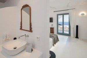 RAISI - Double Room with Balcony and Sea View