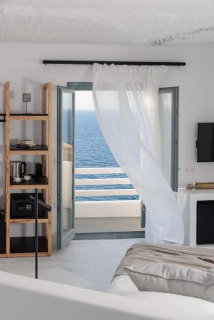 RODITSA -  Double Room with Balcony and Sea View