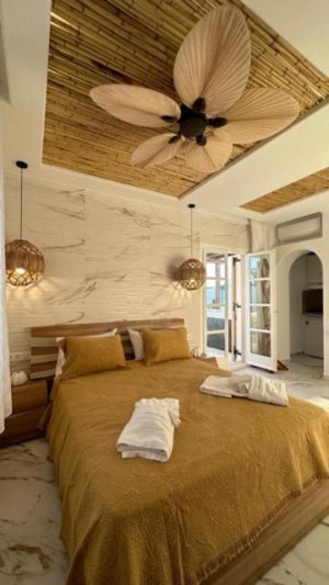 Deluxe Suite with sea view