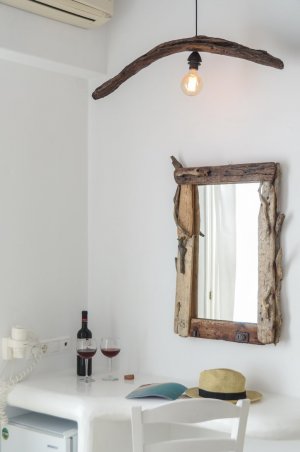 Interconnecting rooms