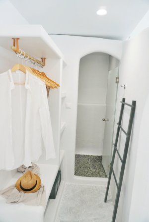 Four beds room without view