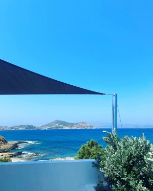 Deluxe Rooftop with Sea View
